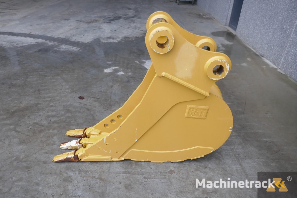 Caterpillar 320 Bucket