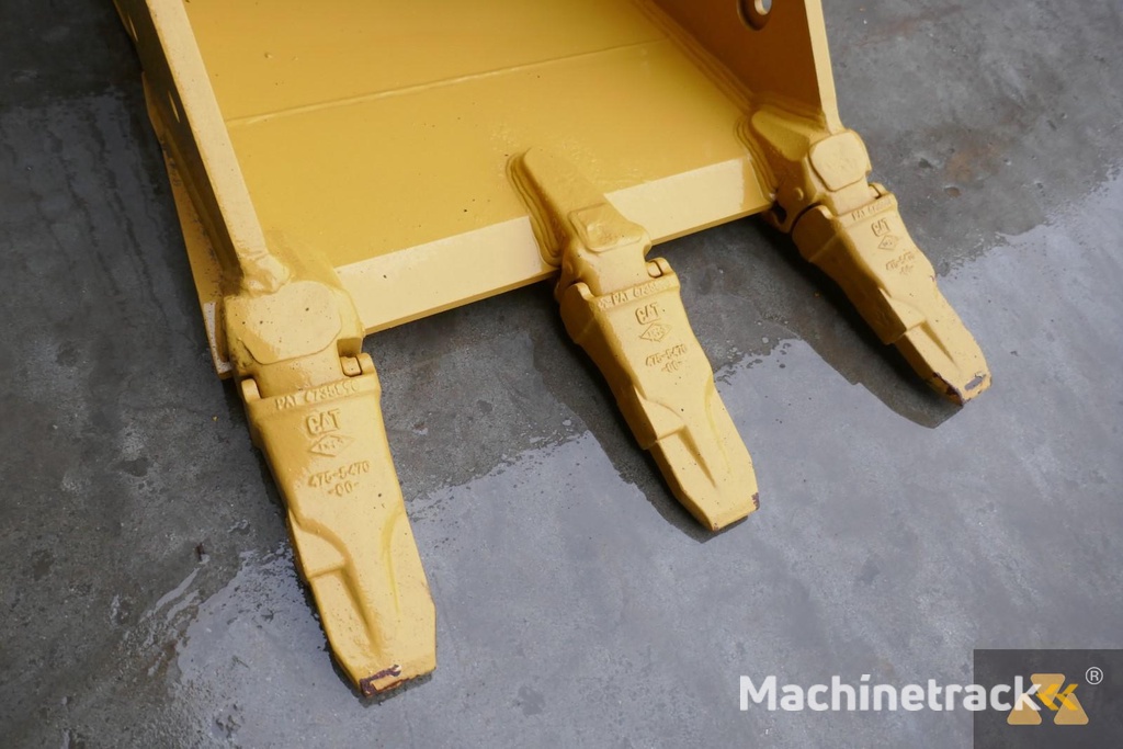 Caterpillar 320 Bucket