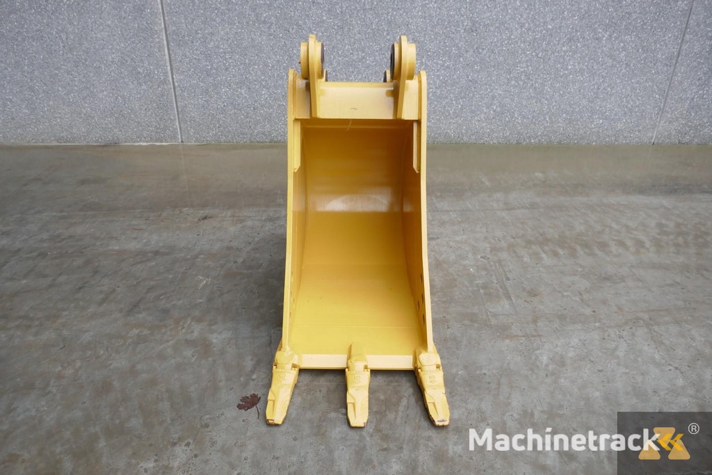 Caterpillar 320 Bucket