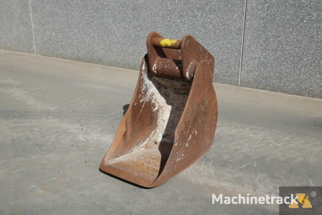 Caterpillar 320 Bucket