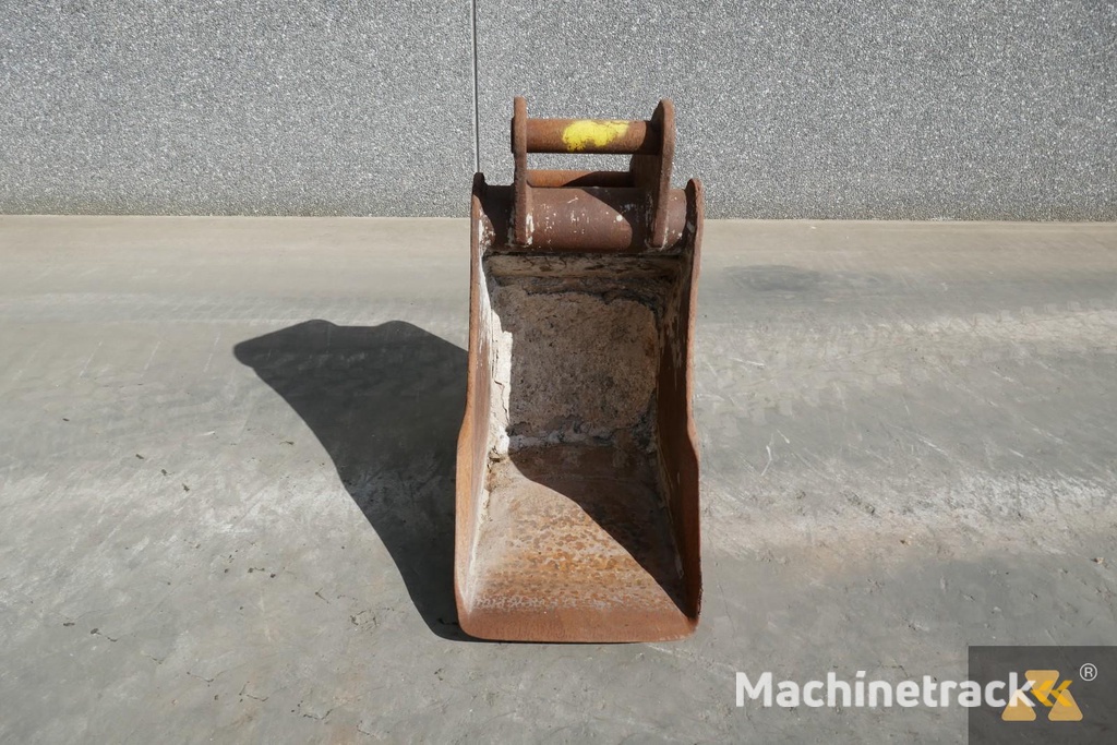 Caterpillar 320 Bucket