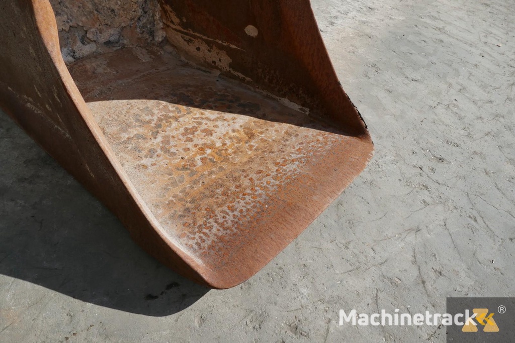 Caterpillar 320 Bucket