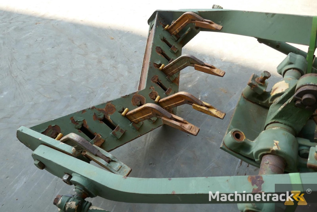 Caterpillar 130G Scarifier