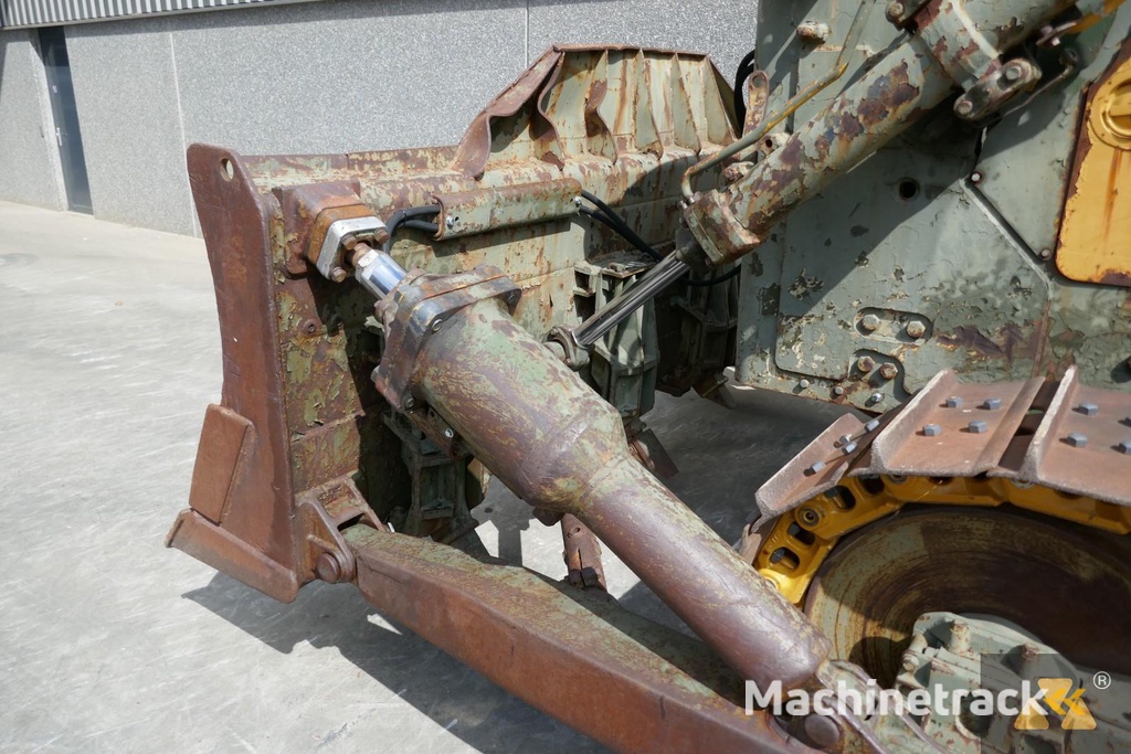 Caterpillar D7F Ex-army