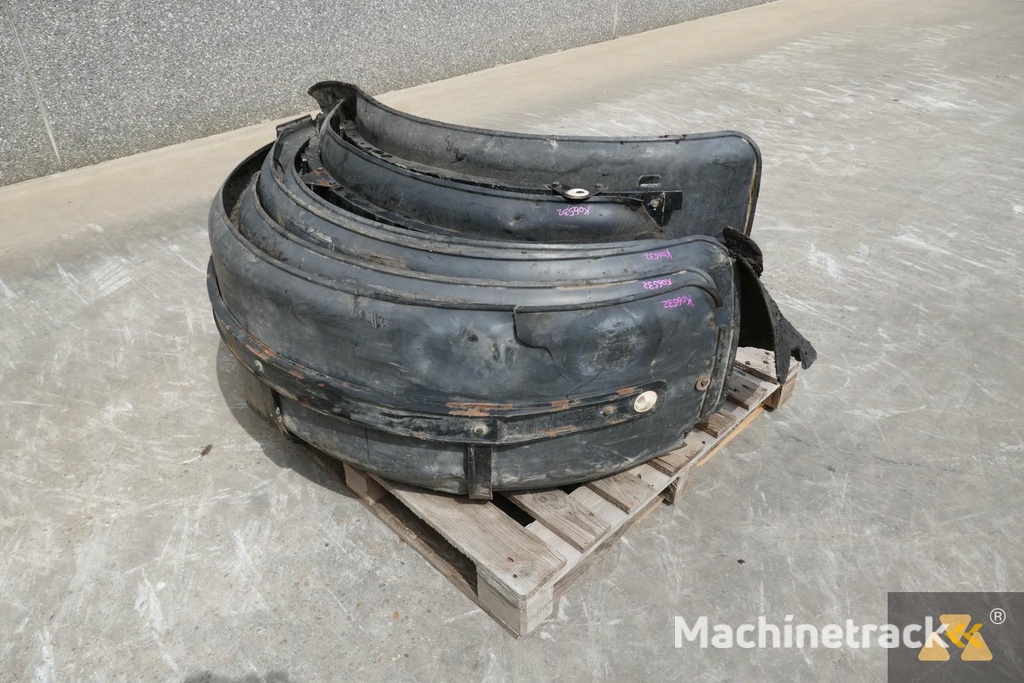 Caterpillar 140M Fender set