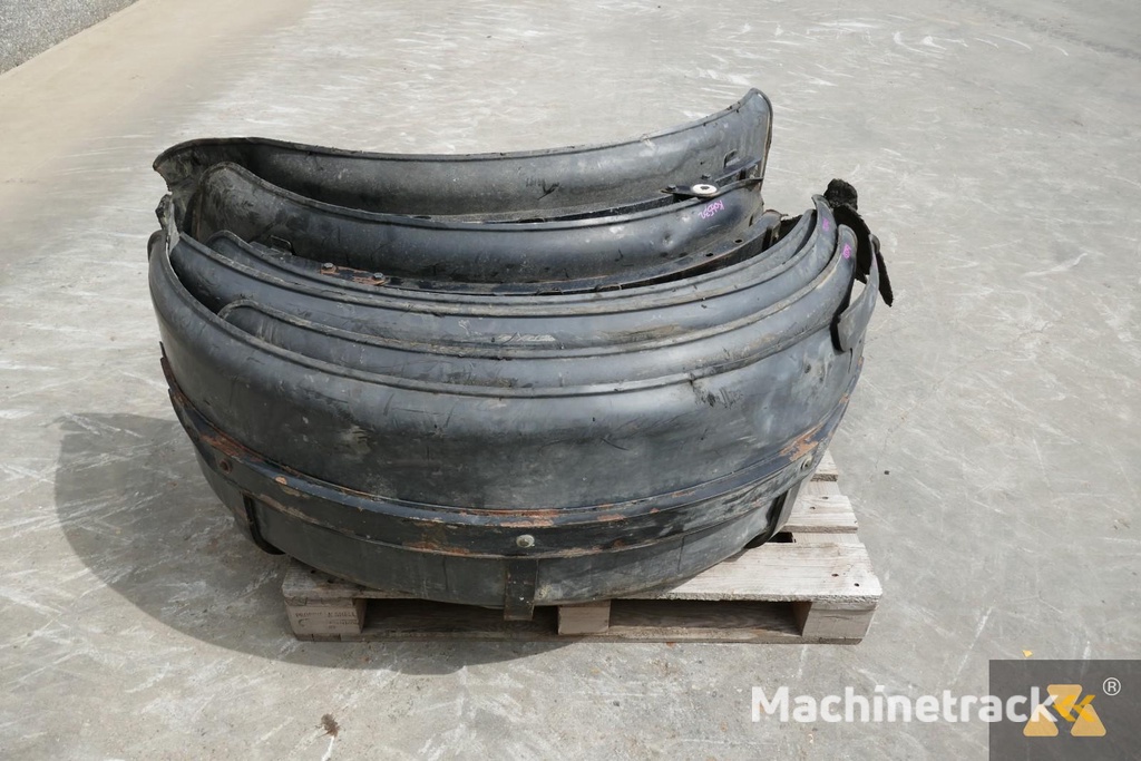 Caterpillar 140M Fender set