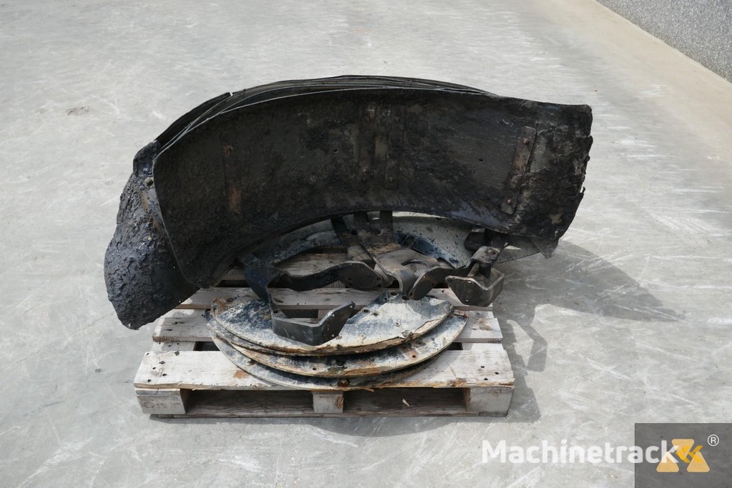 Caterpillar 140M Fender set