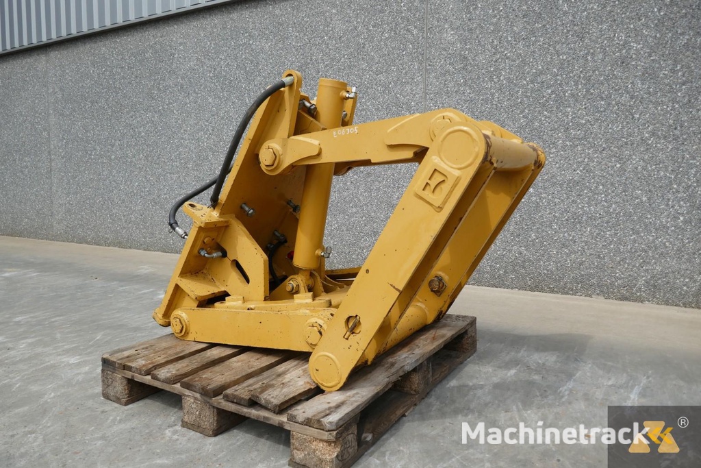 Caterpillar 140M Front lift