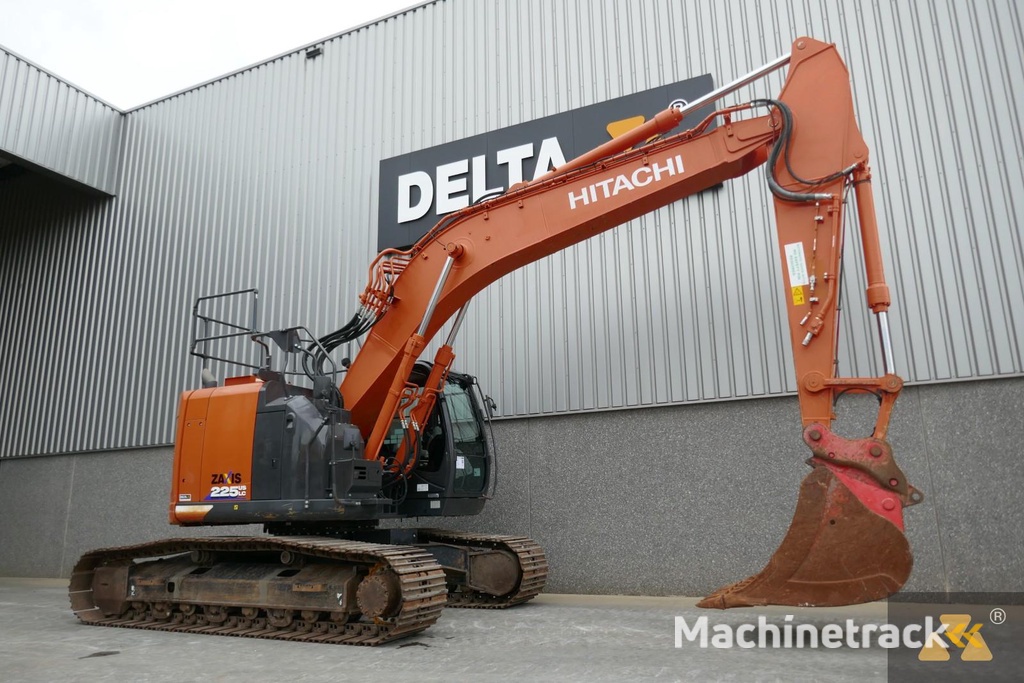 Hitachi ZX225USLC-6