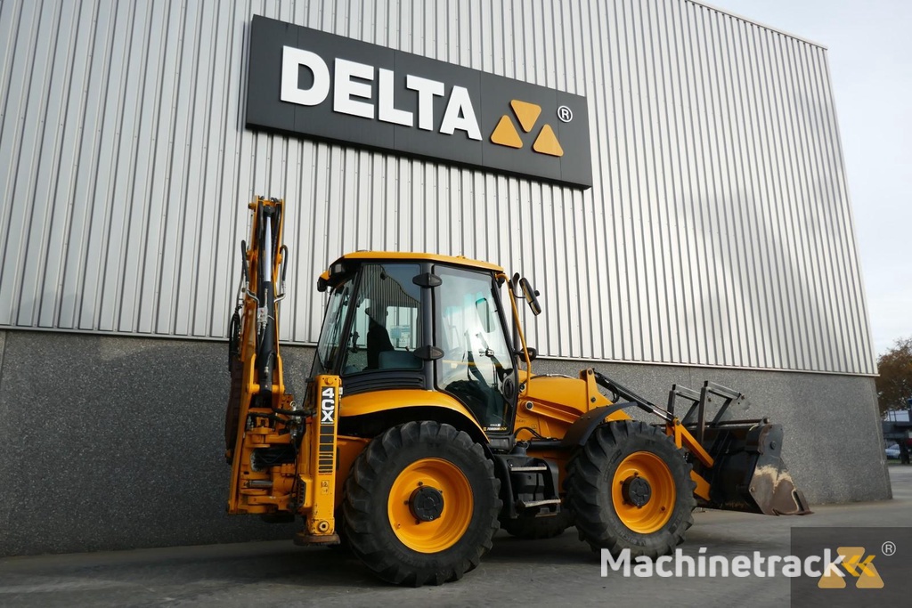 JCB 4CX PRO