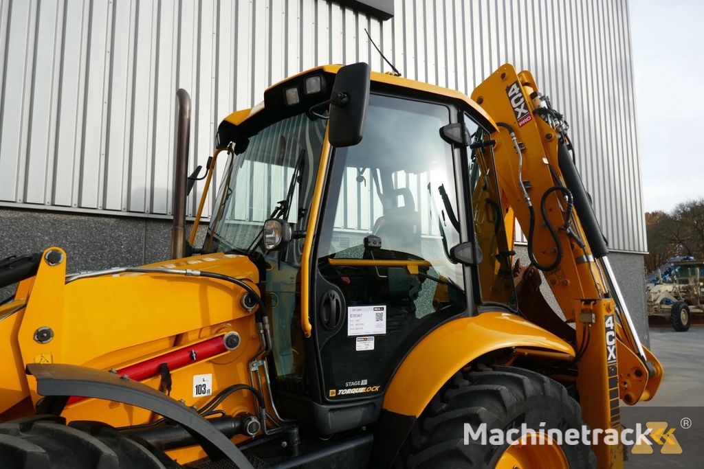 JCB 4CX PRO