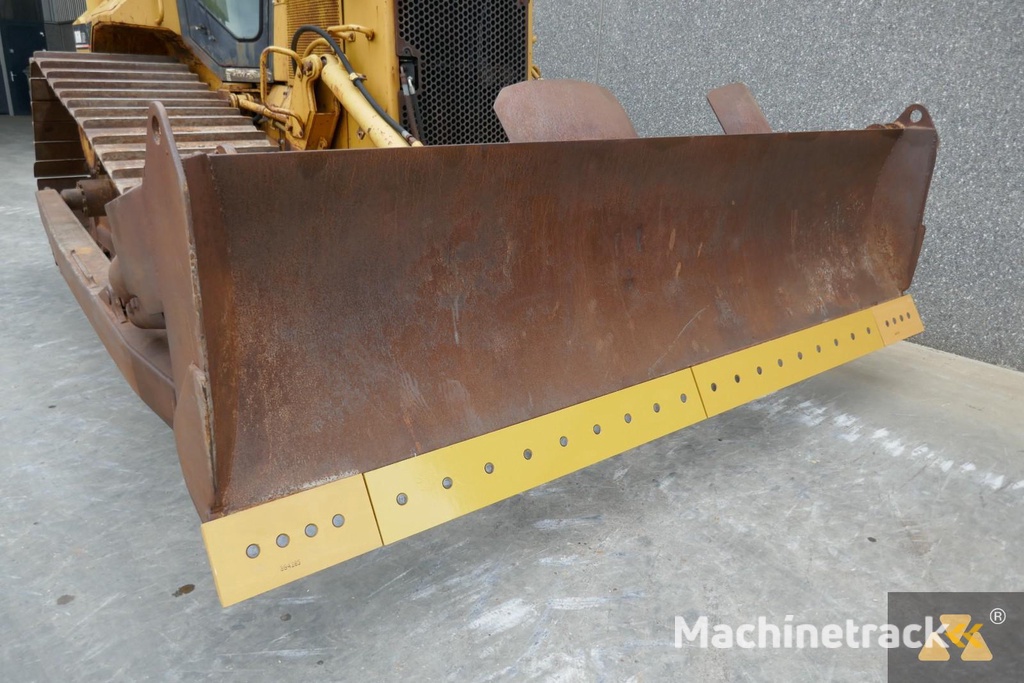 Caterpillar D6M LGP