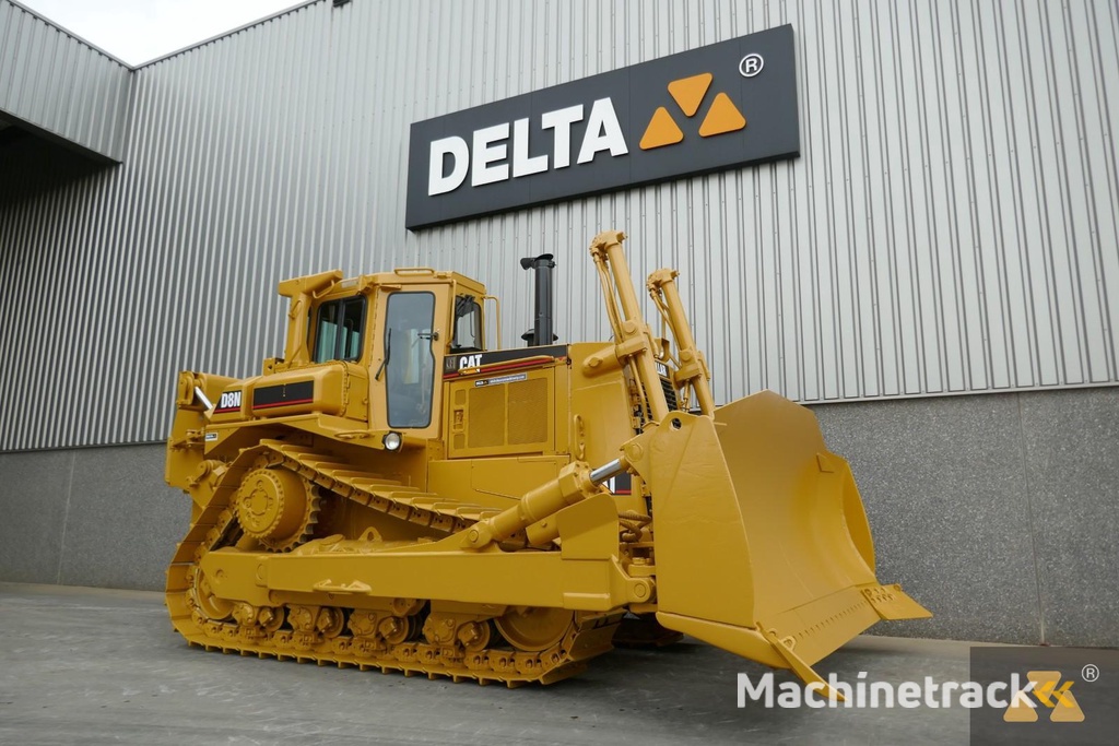 Caterpillar D8N
