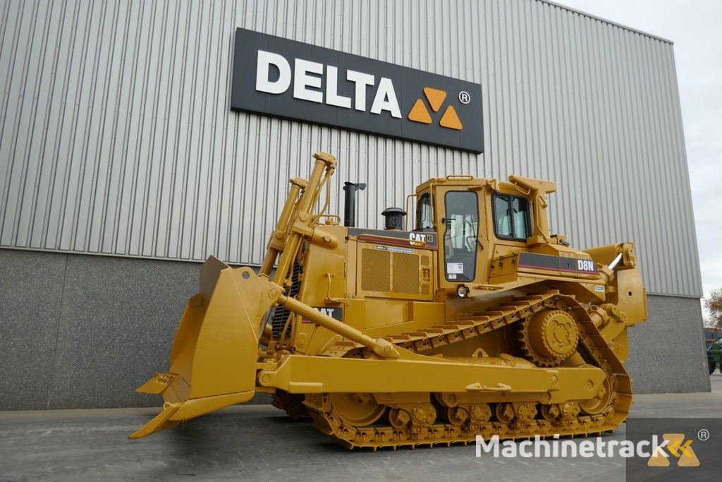 Caterpillar D8N
