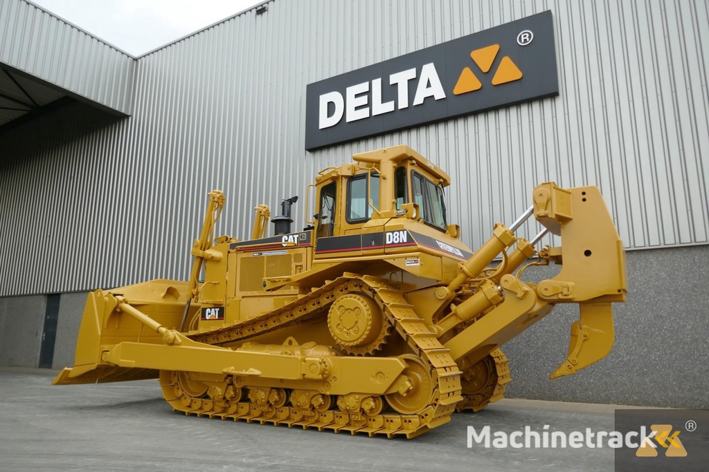 Caterpillar D8N