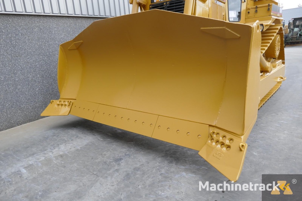 Caterpillar D8N
