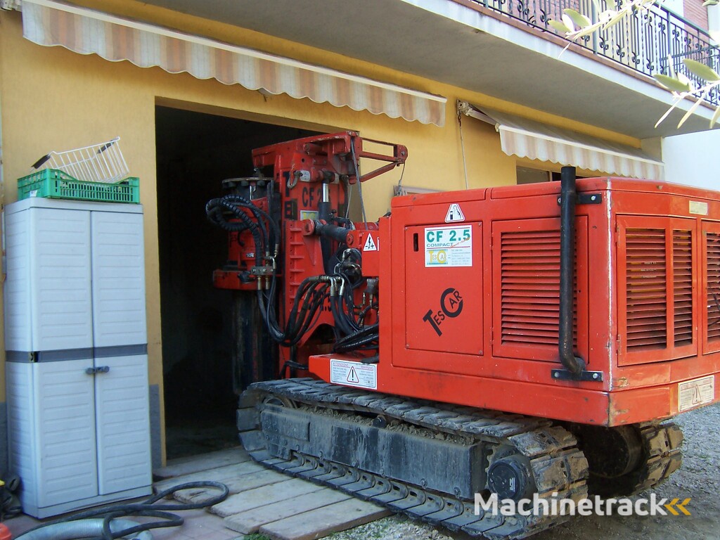 New piling / drilling rig  Tescar CF2.5