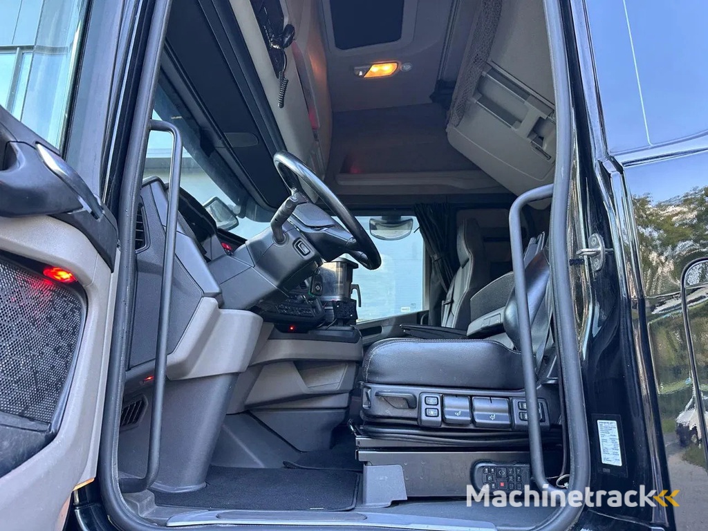 Scania 590S V8 NGS FULL AIR LEDPAKKET