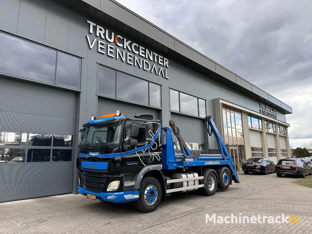 DAF CF 440 RECENT MOTOR VERVANGEN / BANDEN 90% / HYVA LIFT / STUUR EN LIFTAS