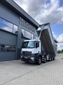 Minituur van Mercedes-Benz Arocs Type motor 450 PK/ geïsoleerde Hyva kipper/ afdekkappen/ stuur/ liftas