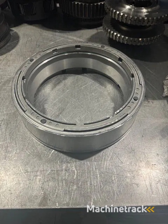 Volvo Piston B2, B3 and cylinder, PT1560, 1860, 1660, 1562, 1862, 1760,1761, 1761A, 1563, 1863, 1509, 2519, 2529,