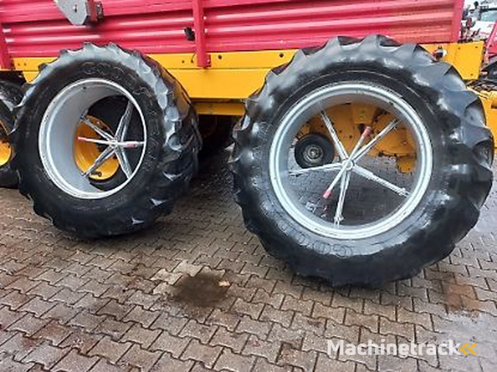 Good Year 18.4R38 Dubbellucht