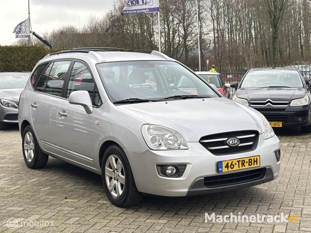 Kia Carens 2.0 CVVT EX ((top occasion))