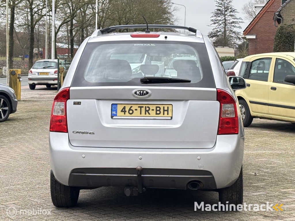 Kia Carens 2.0 CVVT EX ((top occasion))