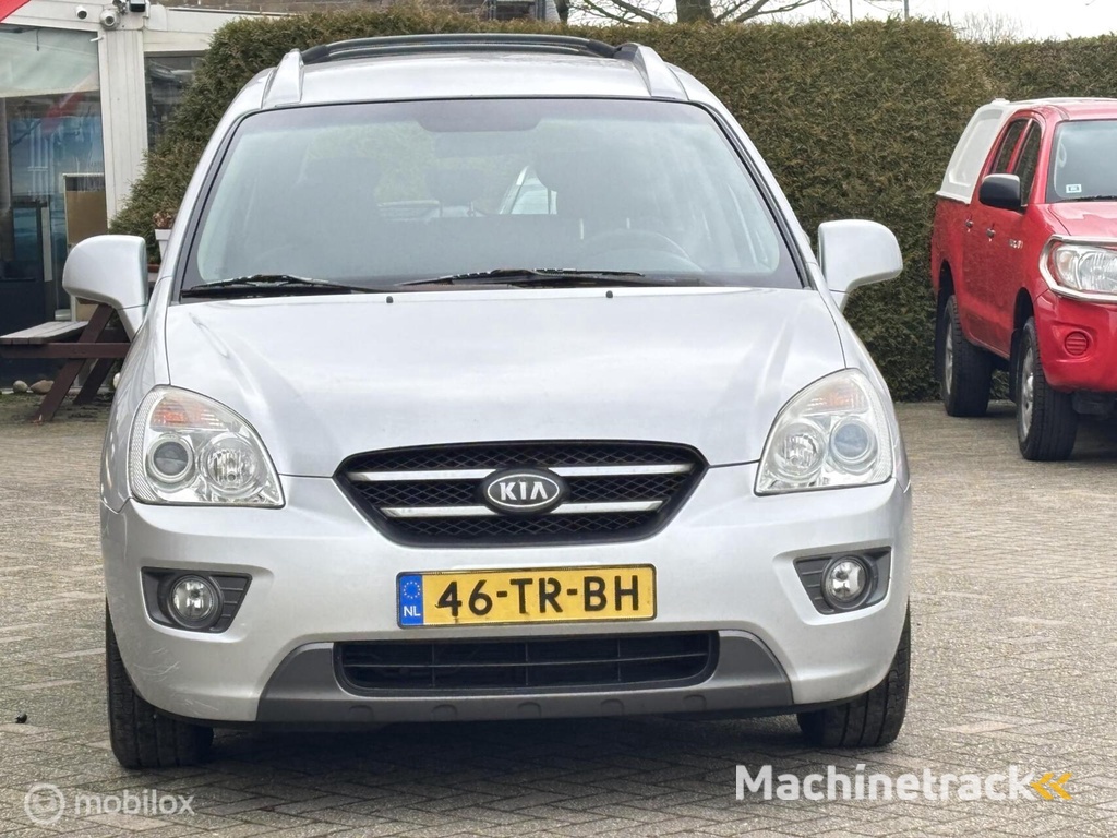 Kia Carens 2.0 CVVT EX ((top occasion))