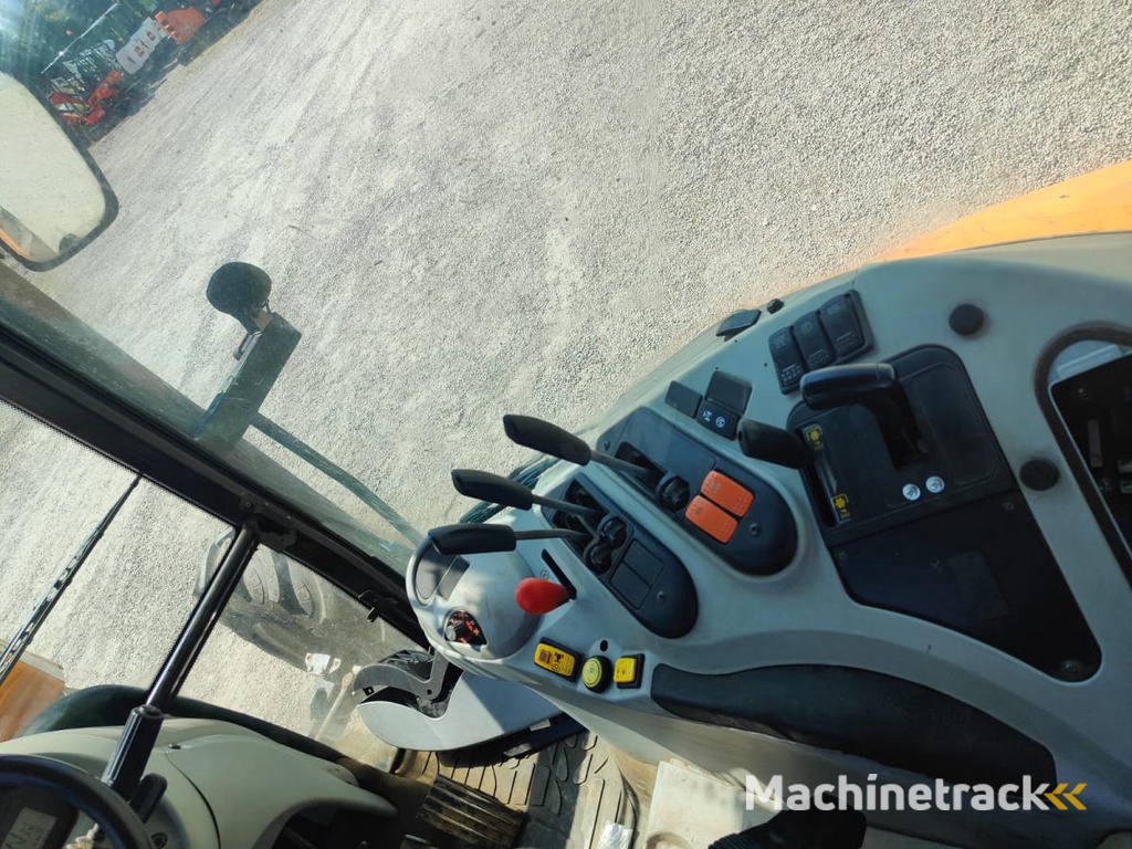 Massey-Ferguson 6455