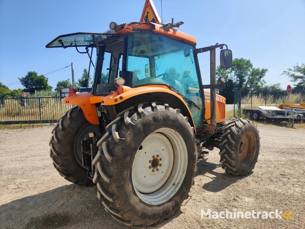 Massey-Ferguson 6455