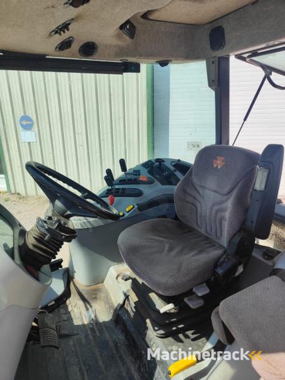 Massey-Ferguson 6455