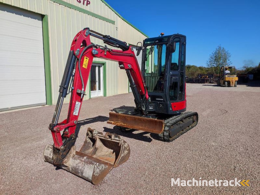 Yanmar VIO26-6