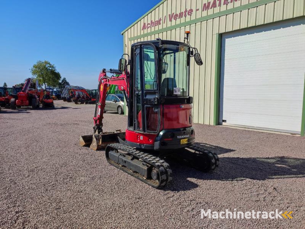 Yanmar VIO26-6