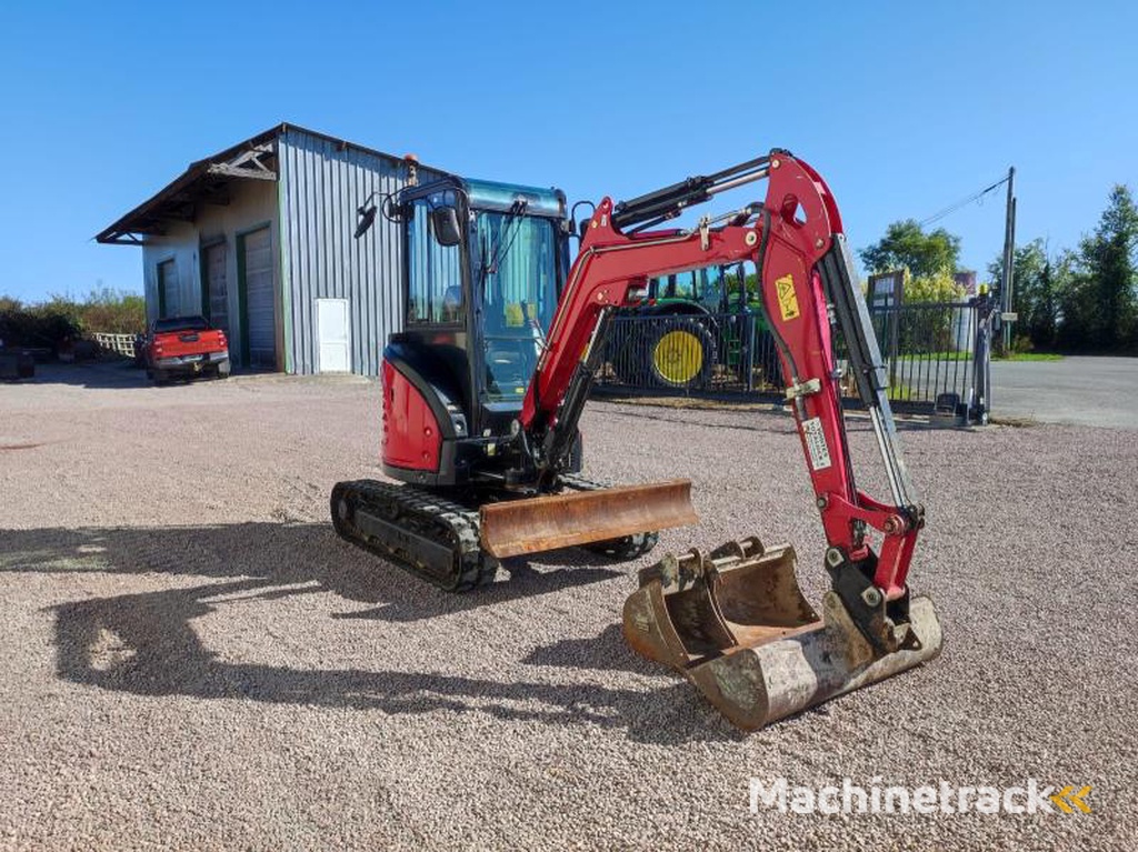 Yanmar VIO26-6
