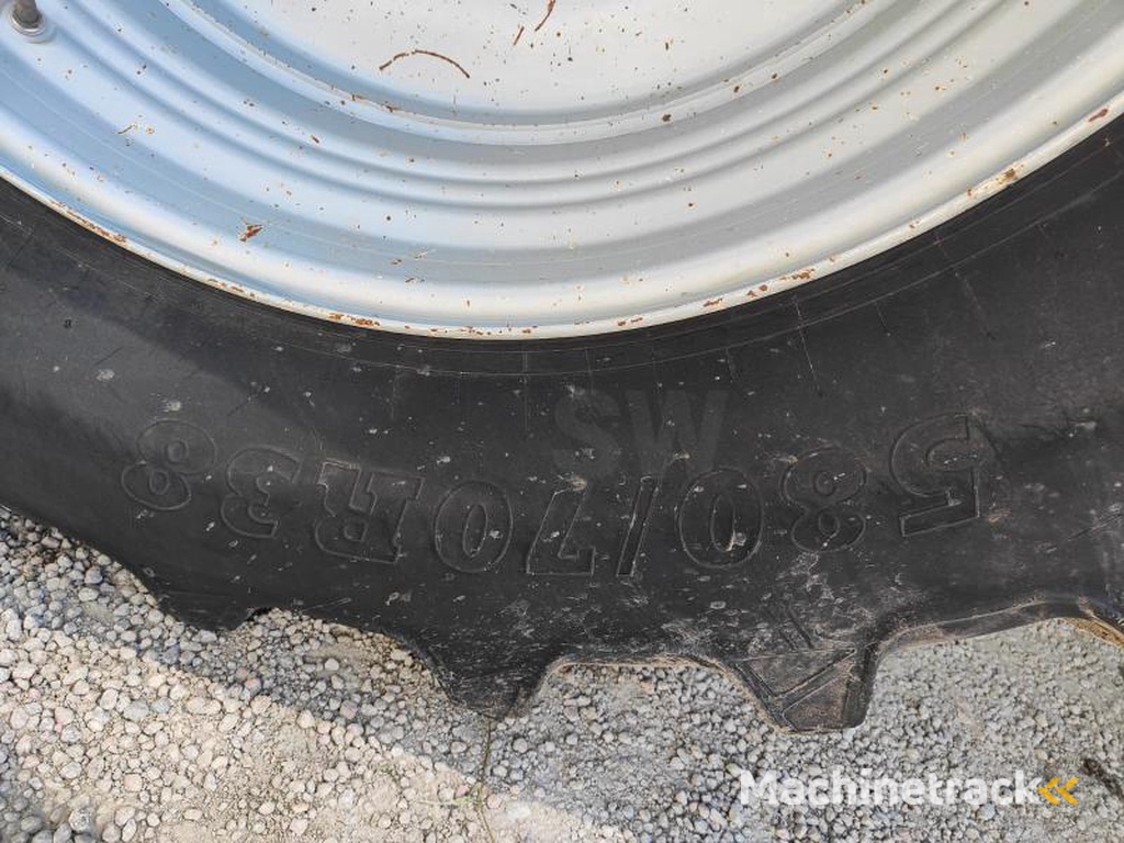 Massey-Ferguson 7475