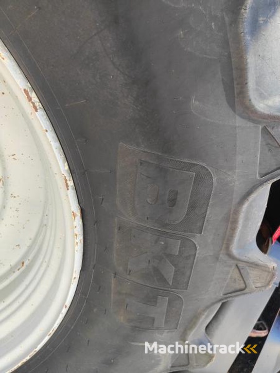 Massey-Ferguson 7475