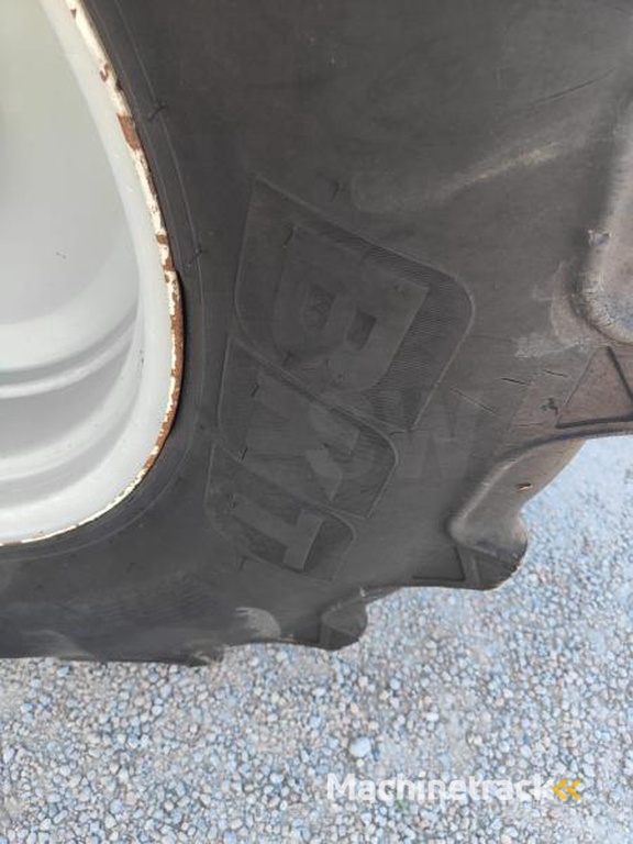 Massey-Ferguson 7475