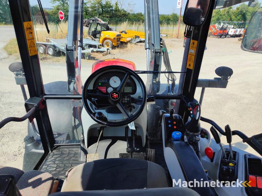 Massey-Ferguson 7475