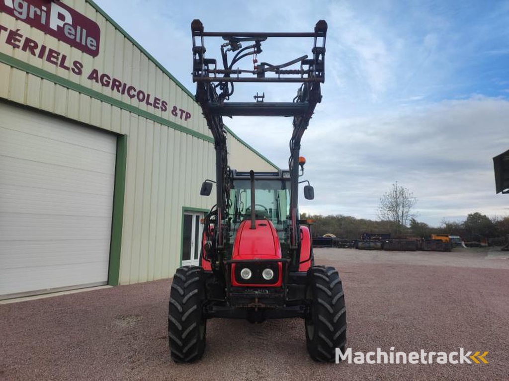 Massey-Ferguson 5435