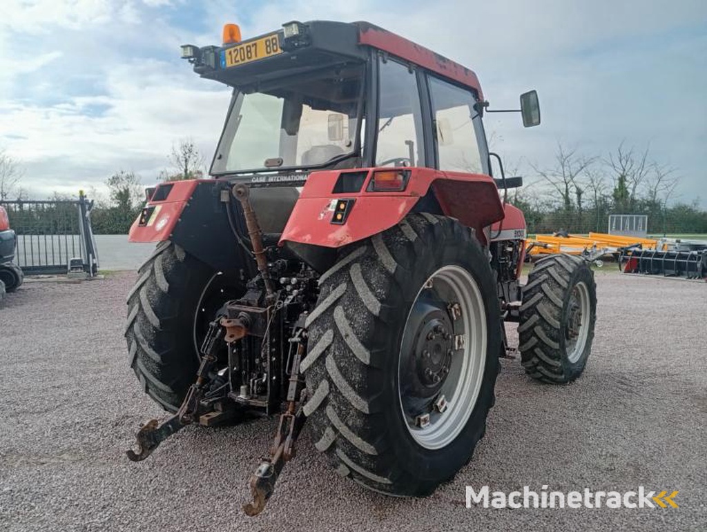 Case IH-5130