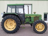 Thumbnail of John Deere 3040
