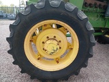 Thumbnail of John Deere 3040