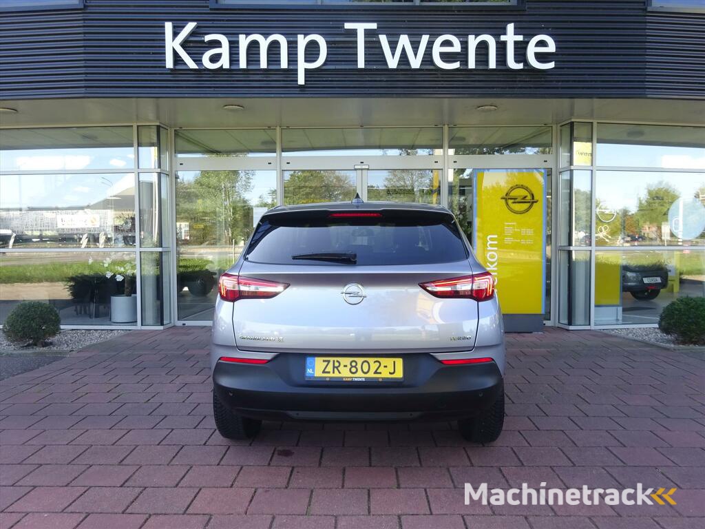 Opel Grandland X 1.2 Turbo 130 PK 120 Year Edition Navi | Apple Carplay