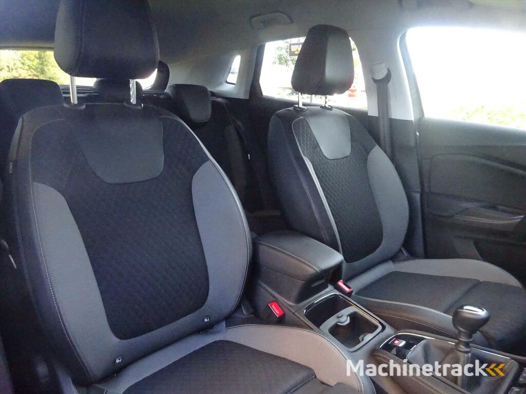 Opel Grandland X 1.2 Turbo 130 PK 120 Year Edition Navi | Apple Carplay