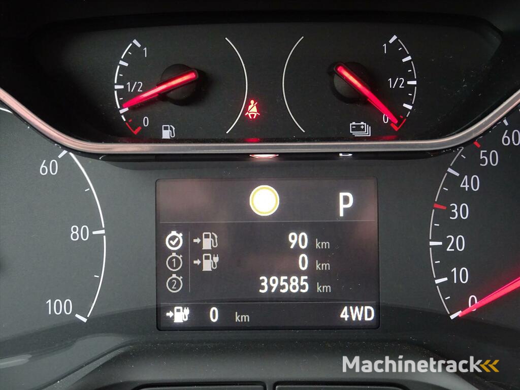 Opel Grandland X 1.6 Turbo Hybrid4 300 PK 4x4 Automaat Business Executive Leder| Navi|