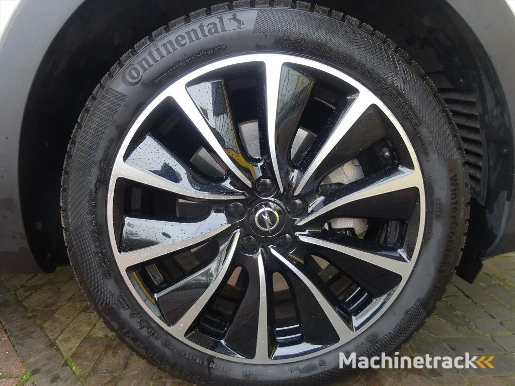 Opel Grandland X 1.6 Turbo Hybrid4 300 PK 4x4 Automaat Business Executive Leder| Navi|