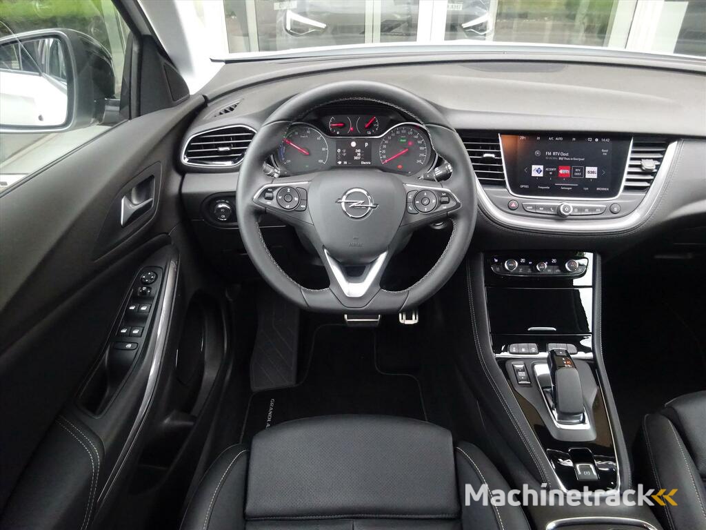 Opel Grandland X 1.6 Turbo Hybrid4 300 PK 4x4 Automaat Business Executive Leder| Navi|