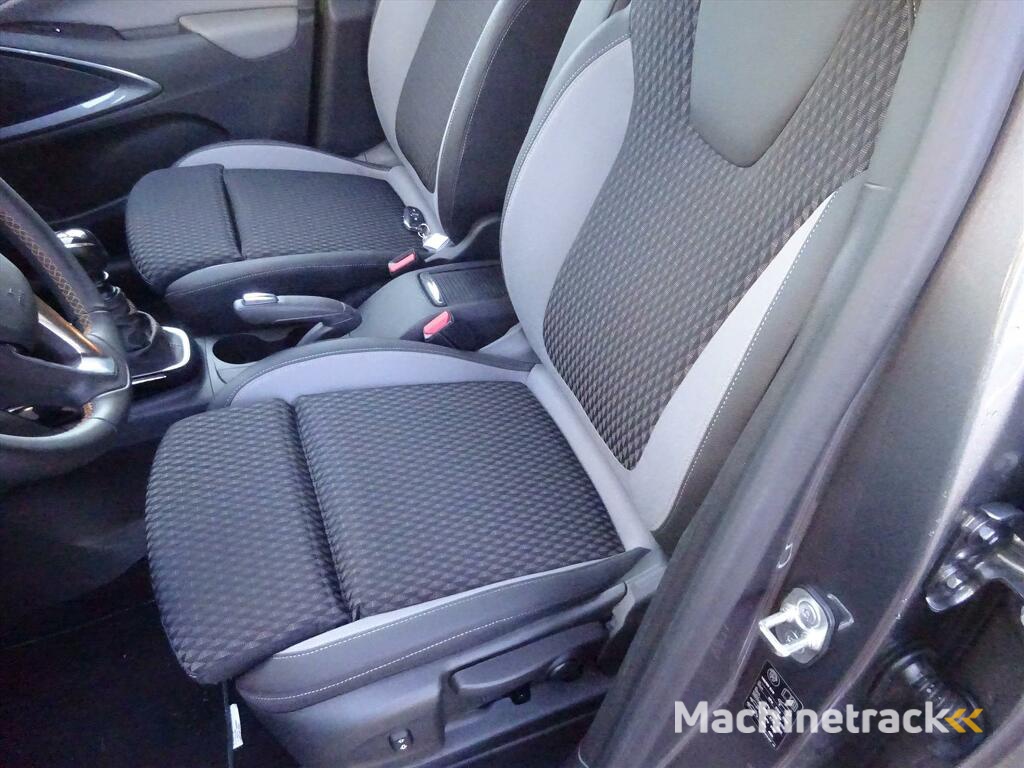 Opel Crossland X 1.2 Turbo 130pk Start/Stop Innovation | Clima | Camera