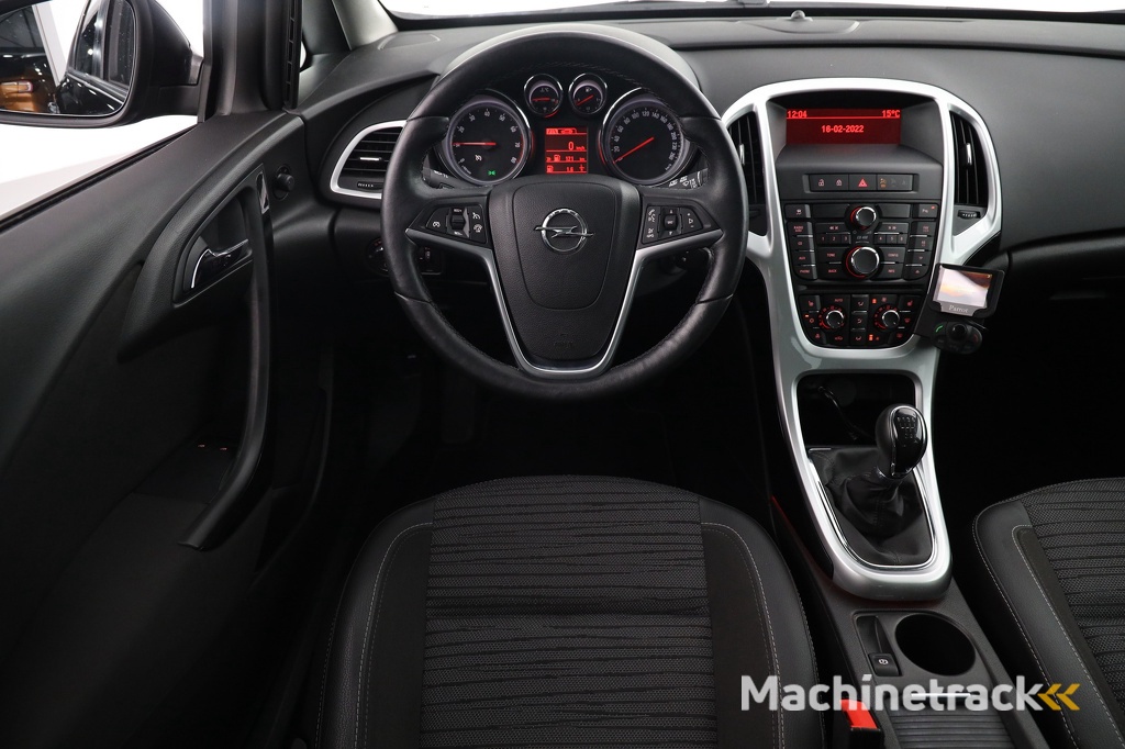 Opel Astra 1.4 Turbo Edition | Stoel- Stuuverw. | PDC V+A | 17 inch | Cruise | Clima